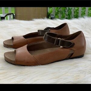 Natural Soul very comfortable faux leather shoe